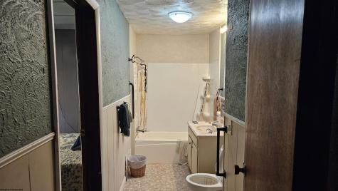 415 Elderberry Road Coxs Mill WV 26342