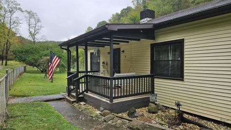 415 Elderberry Road Coxs Mill WV 26342