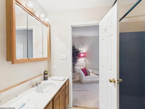 294 Landmark Estates Jane Lew WV 26378
