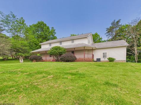 294 Landmark Estates Jane Lew WV 26378