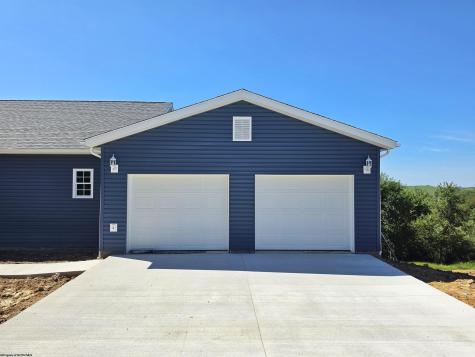 884 Auburn Lane Flemington WV 26347
