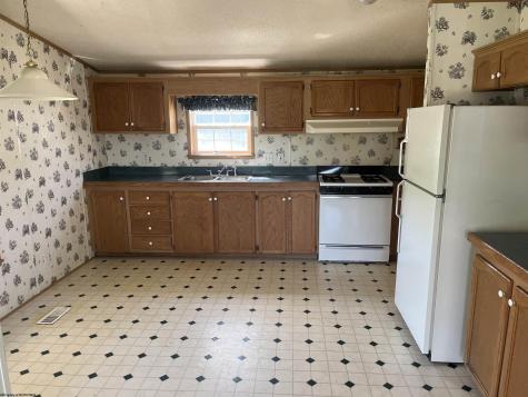 102 Brookview Drive Weston WV 26452