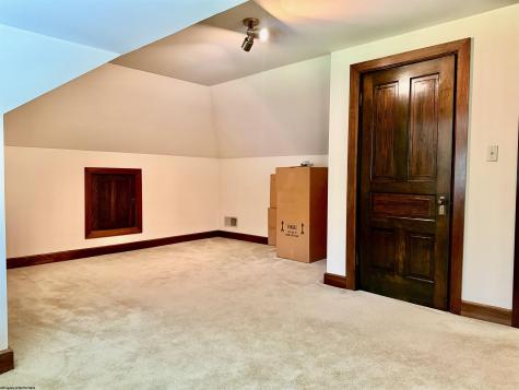 909 7th Street Fairmont WV 26554