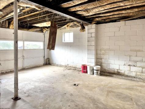 288 Bolyard Road Grafton WV 26354