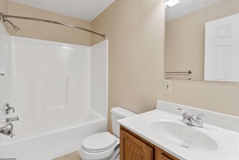 71 Oliver Street Morgantown WV 26501