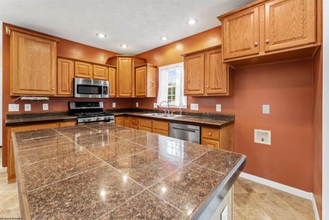 71 Oliver Street Morgantown WV 26501