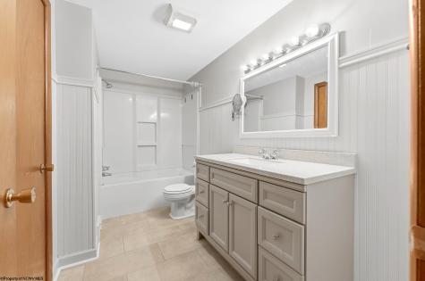 467 Hillview Drive Morgantown WV 26505