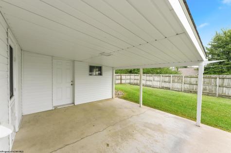 467 Hillview Drive Morgantown WV 26505