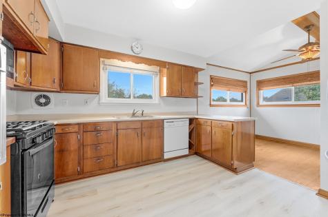 467 Hillview Drive Morgantown WV 26505