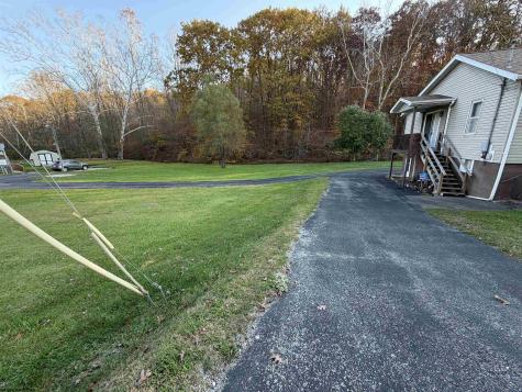 813 Us Highway 33 West Weston WV 26452