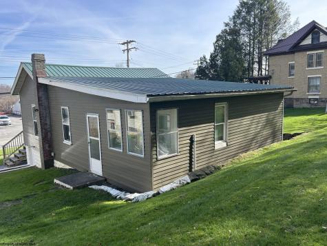 122 E Main Street Kingwood WV 26537