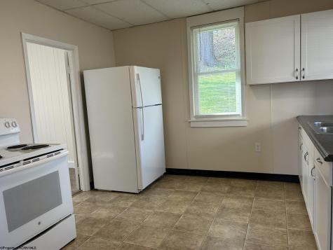 122 E Main Street Kingwood WV 26537