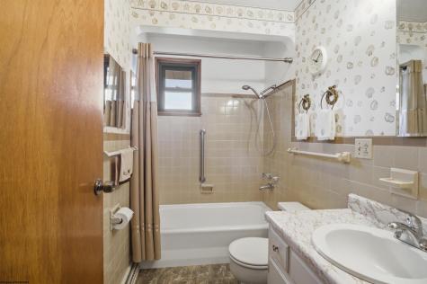 706 Willis Avenue Bridgeport WV 26330-0000