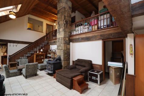 186 Rusty Ridge Elkins WV 26241