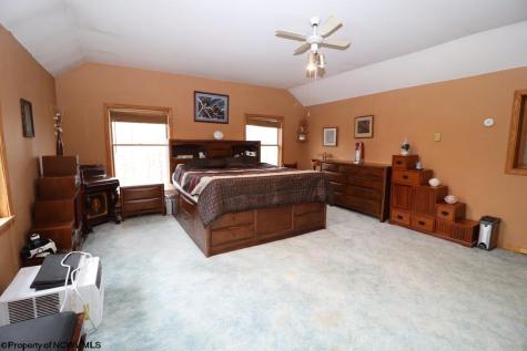 186 Rusty Ridge Elkins WV 26241