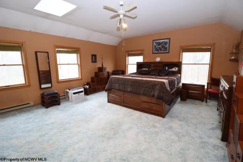 186 Rusty Ridge Elkins WV 26241