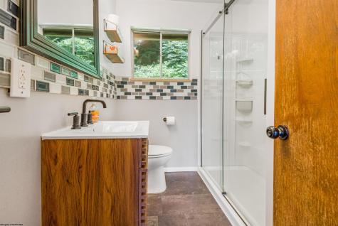 1136 Village Way Fairmont WV 26554