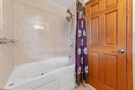 107 Oakview Drive Morgantown WV 26505