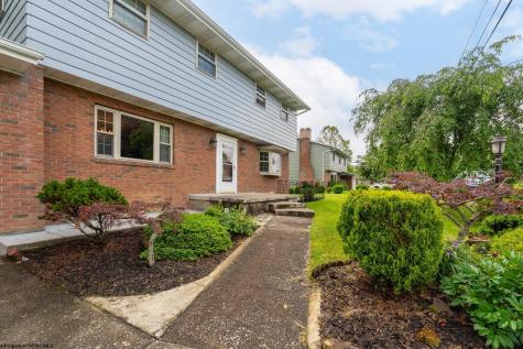 107 Oakview Drive Morgantown WV 26505