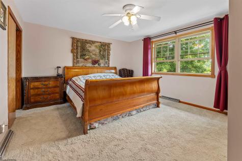 107 Oakview Drive Morgantown WV 26505