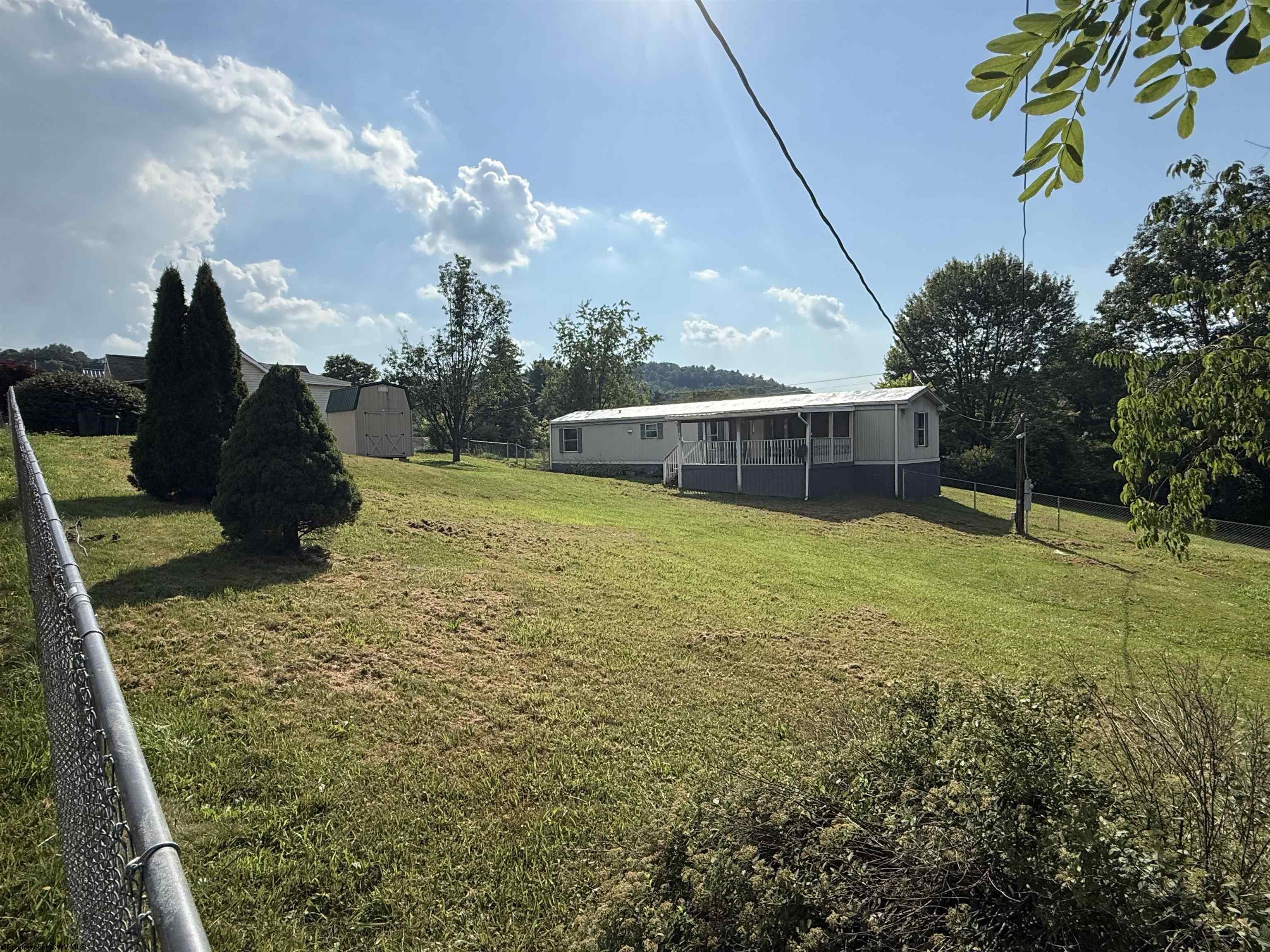 1448 Hite Avenue Kingmont WV 26554
