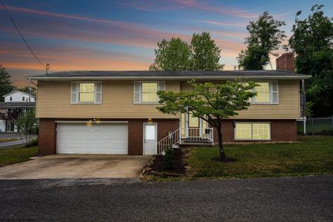 1337 Perry Avenue Morgantown WV 26505