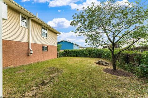 1337 Perry Avenue Morgantown WV 26505