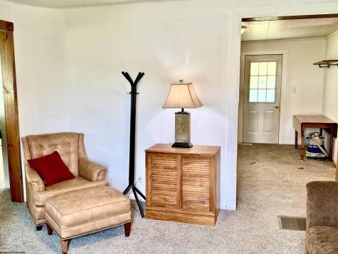 33 N Euclid Avenue Thomas WV 26262
