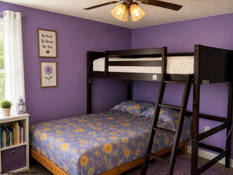33 N Euclid Avenue Thomas WV 26262