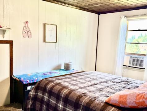 33 N Euclid Avenue Thomas WV 26262