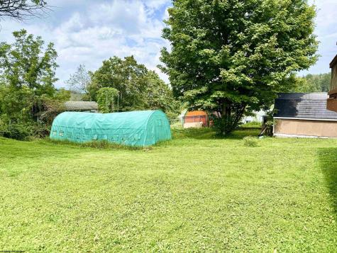 33 N Euclid Avenue Thomas WV 26262