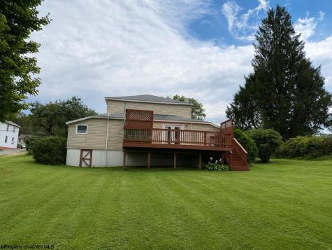 33 N Euclid Avenue Thomas WV 26262