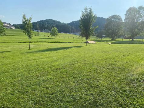 77 Sedona Lane Montrose WV 26283