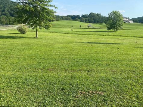 77 Sedona Lane Montrose WV 26283