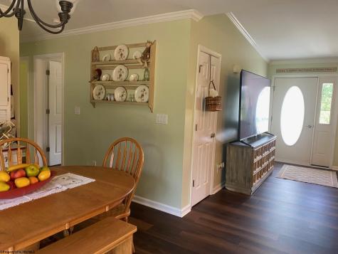 77 Sedona Lane Montrose WV 26283