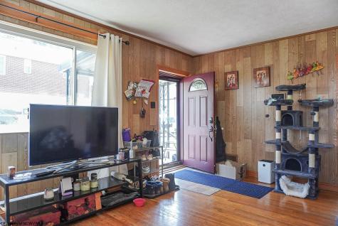 516 Front Street Fairmont WV 26554