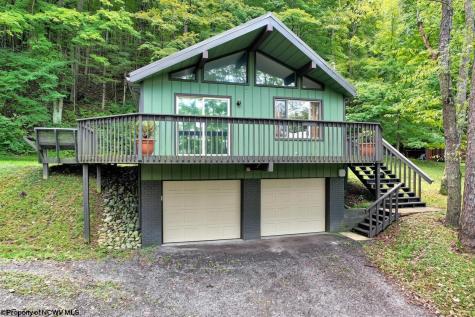 312 Brooke Avenue Morgantown WV 26505