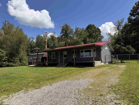 426 Oak Street Jane Lew WV 26378