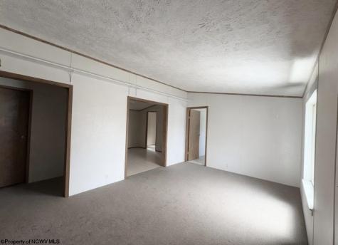 462 Spring Hills Road Grafton WV 26354