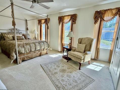 48 Manor Drive Fairmont WV 26554