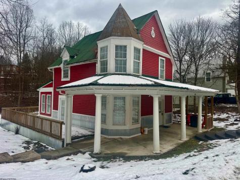 101 Patricia Avenue Elkins WV 26241