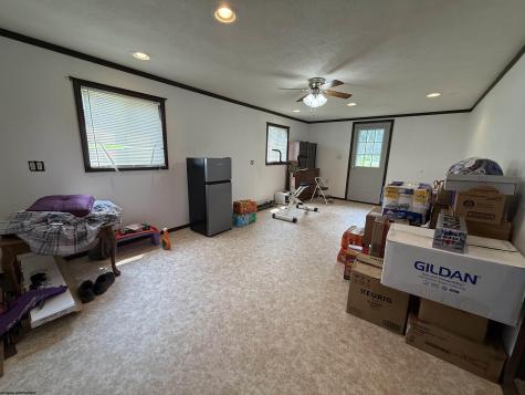 289 Pleasant Valley Drive Reedsville WV 26547