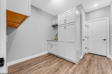 105 Lockwood Drive Morgantown WV 26508