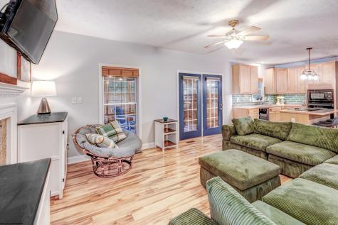 17 Karen Lane Morgantown WV 26501
