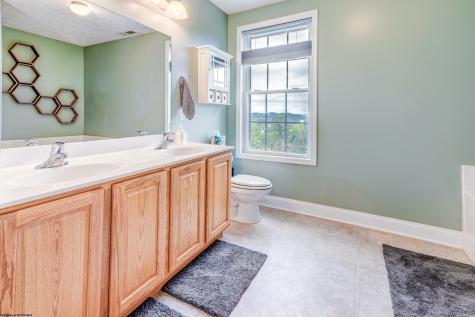 17 Karen Lane Morgantown WV 26501