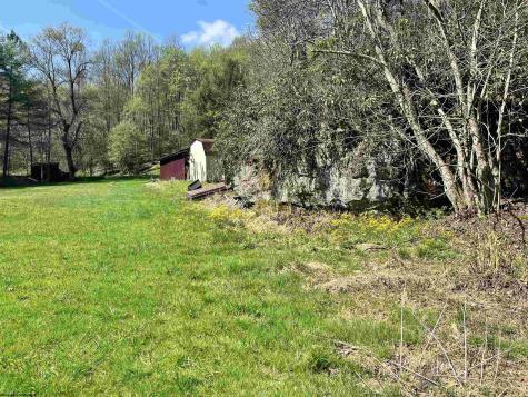 170 Gregorytown Road Rock Cave WV 26234