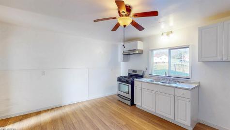 324 Garret Avenue Fairmont WV 26554