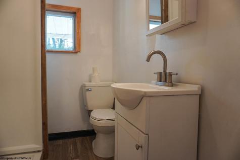 324 Garret Avenue Fairmont WV 26554