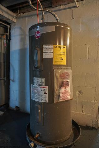 324 Garret Avenue Fairmont WV 26554