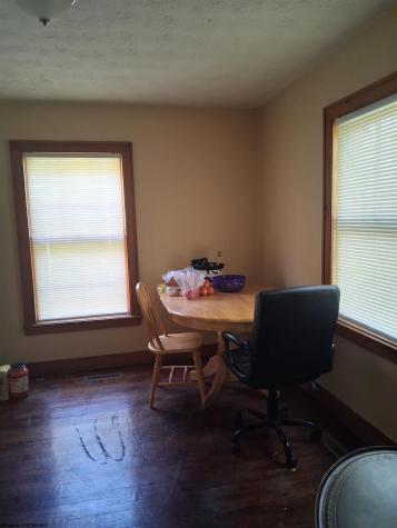 1367 W Little Kanawha Highway Grantsville WV 26147